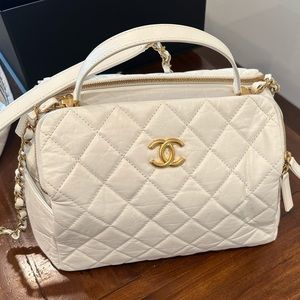 Chanel White Quilted Double Sided 
Bowling bag Medium 
White